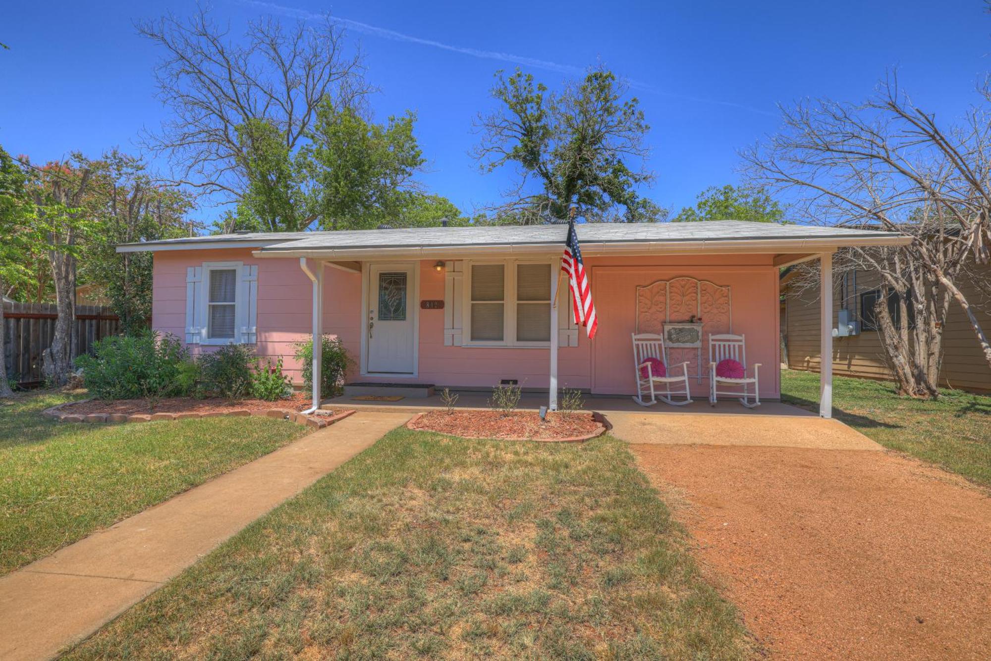 Marilyn House Iconic Charm 3 Mins To Downtown! Villa Fredericksburg Luaran gambar